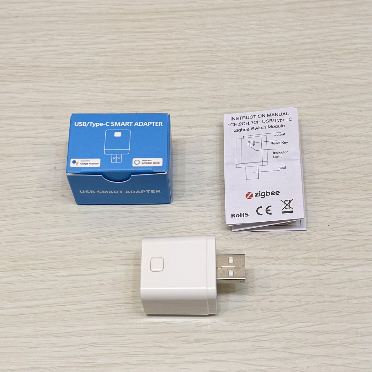 Appleshinjakun's tweet image. ルーターにつけたUSBファンをApple Homeに対応させるためにUSB版スマートスイッチ買った！
ルーター本体から温度取れれば夏とかの熱暴走防止になるけど一旦は近くの温度センサーから温度とってオートメーション組む予定♪
#HomeKit
#Matter
#Tuya