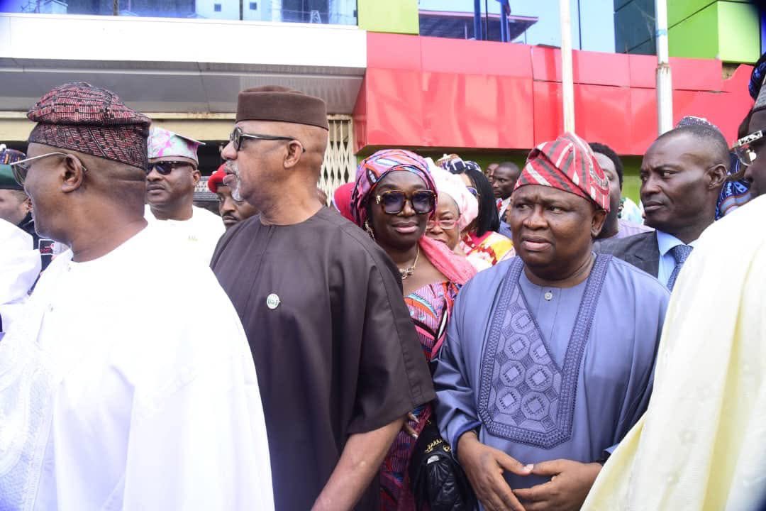 Yesterday, I joined in the inauguration of the Rt. Hon Aminu Masari led 92 Member NCC by the Nat’l Chairman of <a href="/OfficialAPCNg/">APC Nigeria</a>, Prof. Nentawe Yilwadta at the Nat’l Secretariat, Wuse, Abuja where we were inaugurated with a mandate to conduct a successful national convention.