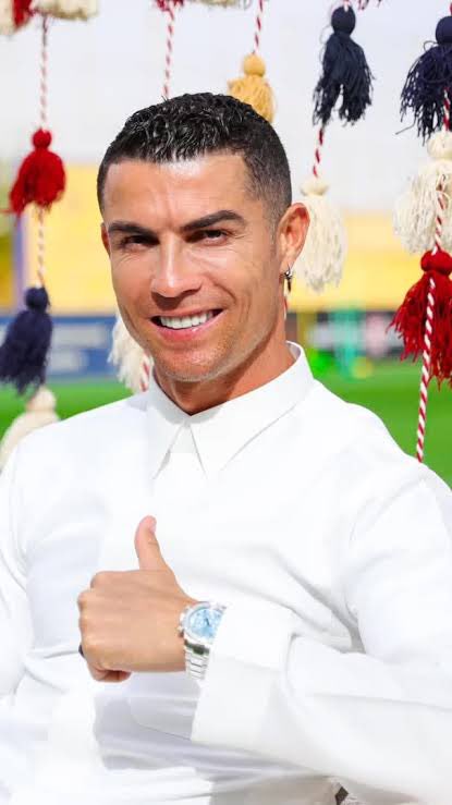 Derniere ligne droite pour se follow back

🔁 Follow = visibilité
 ❤️ Like = force 
🔄 RT = opportunités

Je Fb tous les certifs