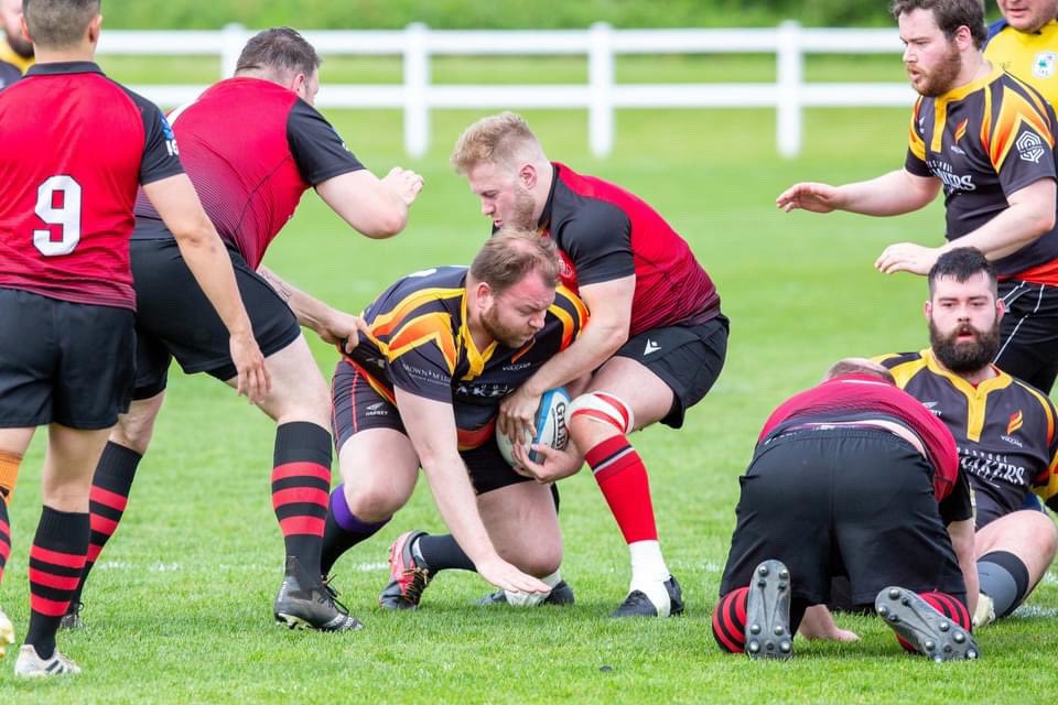 JohnathanZemlik's tweet photo. #ThrowbackThursday to #May 2022 when I pitched in with @sheffVulcans RUFC against @CardiffLions in the @IGRugby #nationalfinal 💪🏻🏉🏳️🌈 The first photo apparently follows the #goldenratio 🎨🖼️
#gayrugbyplayer #gayrugby #Throwback #LGBTQ #rugbyunion https://t.co/gsv00ezmsv