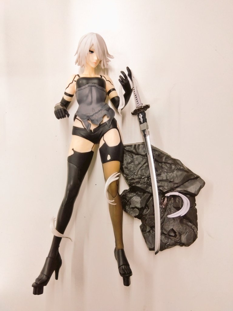 入荷情報】 ニーアオートマタ 一番くじ A2 フィギュア 6600円にて入荷