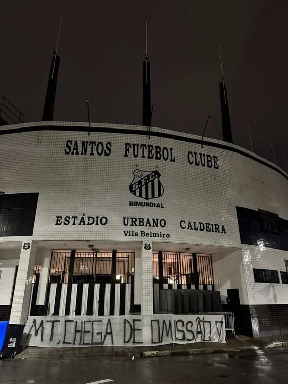 Santao1912's tweet photo. Santos amanhecendo como?
#FORAMARCELOTEIXEIRA #ForaAlexandreMattos https://t.co/94DhbhPfpL