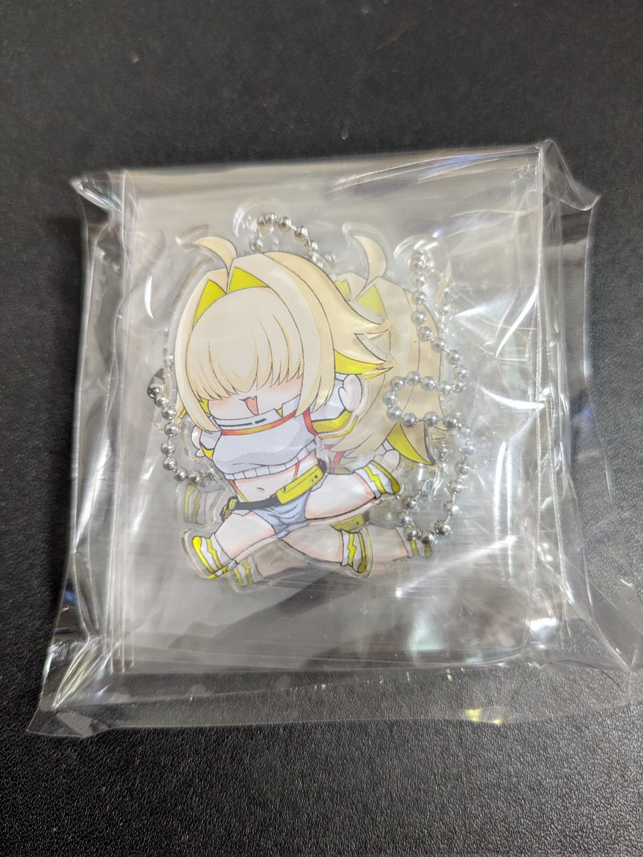 カザマヤシチ tweet media