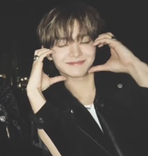 𝖒𝖒 tweet media