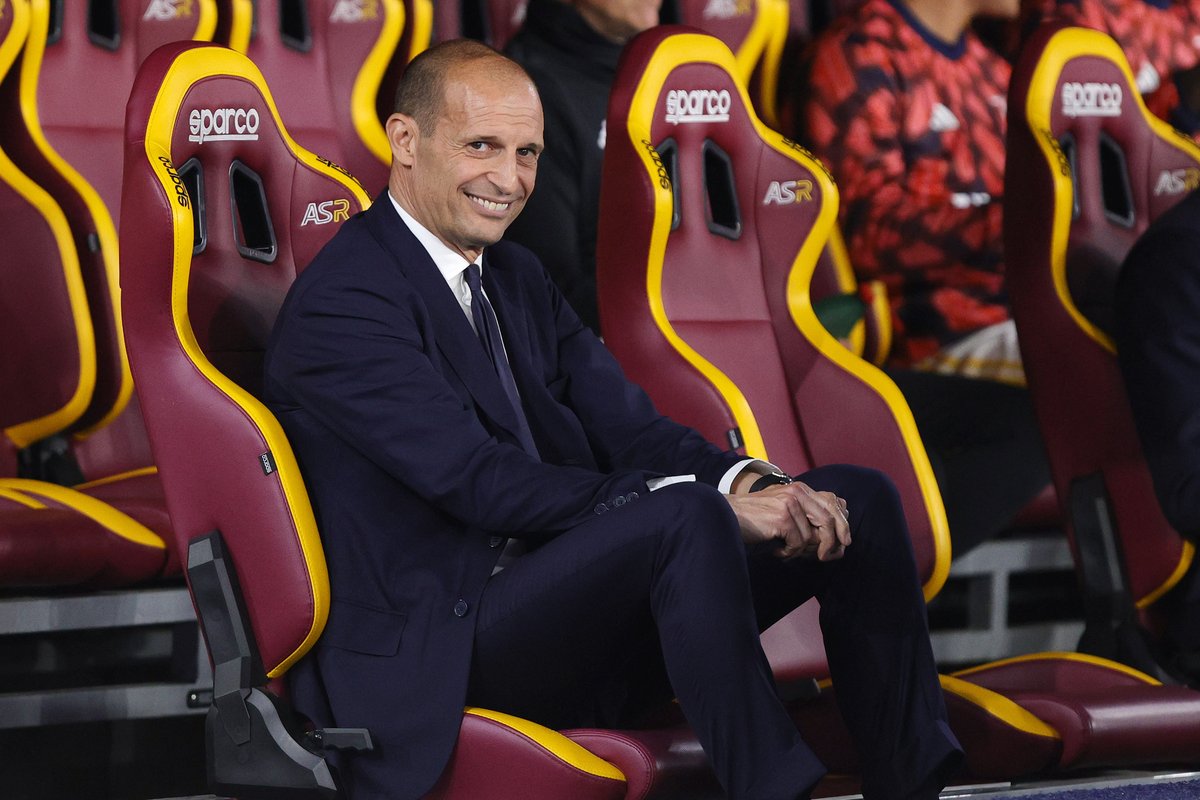 Sleeper AC Milan tweet media