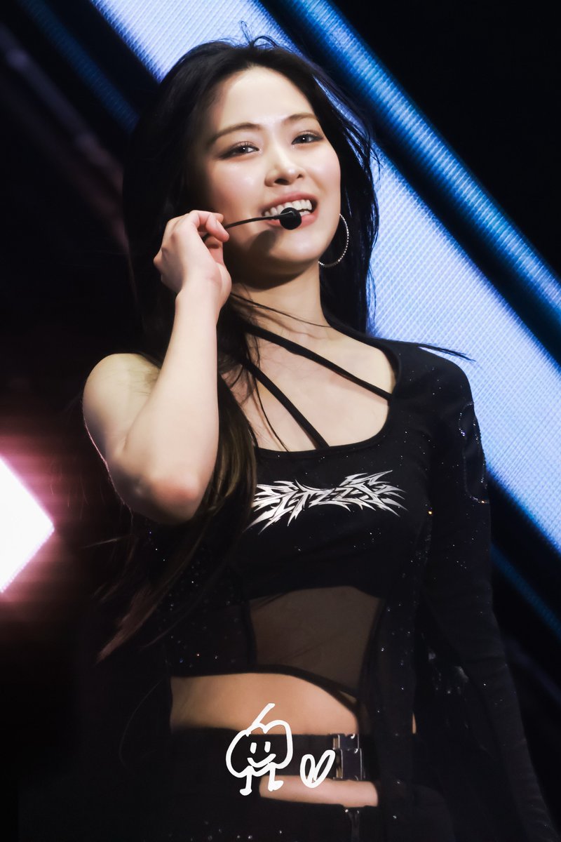 260213 ITZY 3rd World Tour Tunnel Vision in Seoul

#ITZY #있지 #RYUJIN #류진