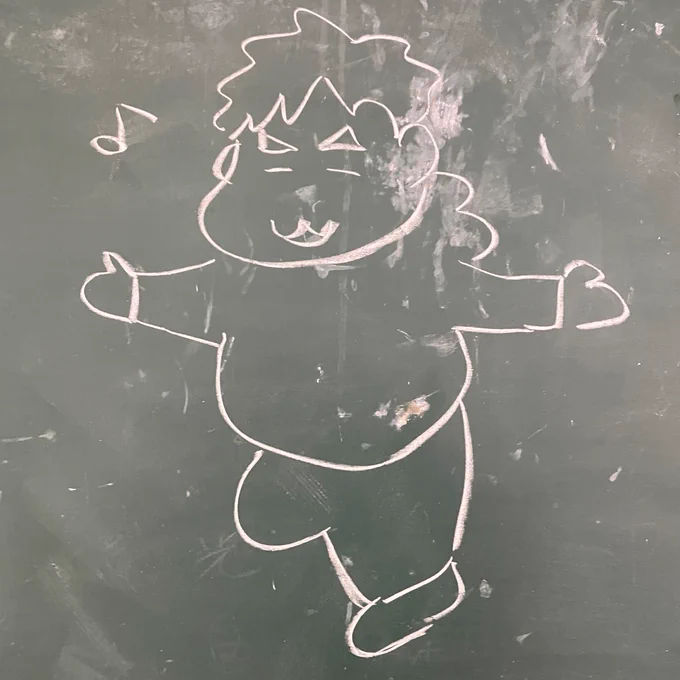 某公民館の黒板になすちゃんを描いた