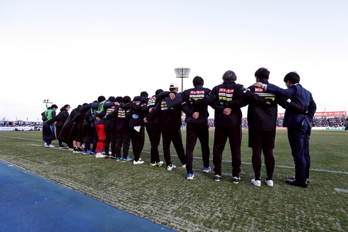 shuhei47's tweet image. J1百年構想リーグ開幕から3試合。
まだ全試合ベンチから試合を見守っていますが、やっぱりJ1は刺激的。

常に試合に出る準備をし続けて、来たるべき日に、勝ち点を持って来れるGKとしてゴール前に立ちたいと思います。

#ロイシュ
#reusch
#キーパーグローブ
#水戸ホーリーホック