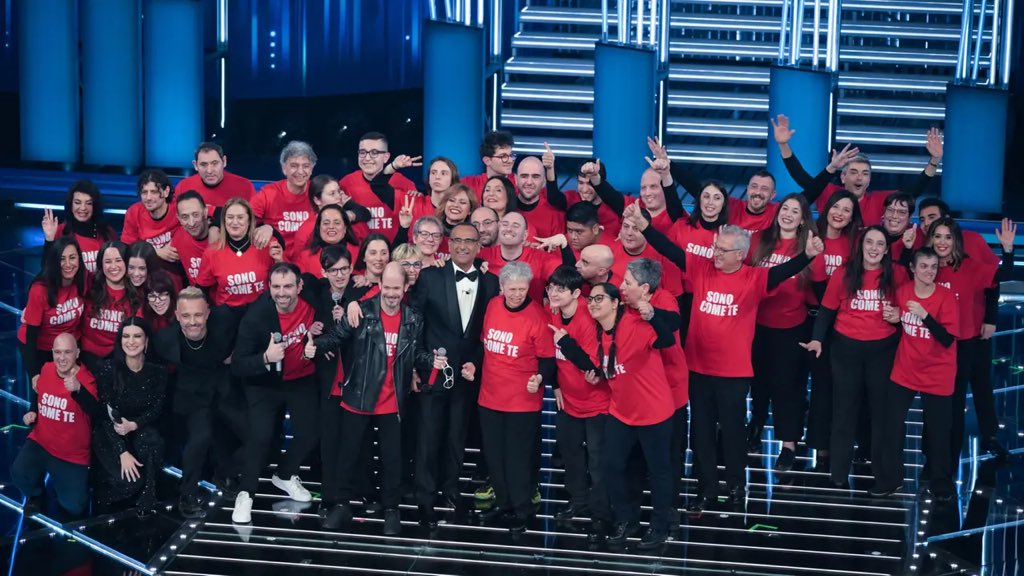 raffaellapaita's tweet photo. Che emozione vedere sul palco dell’Ariston i ragazzi e le ragazze dell’ANFFAS della Spezia.
La loro esibizione al Festival di #Sanremo ha portato un messaggio che ha toccato il cuore di tutti noi.
È stato un momento di profondo orgoglio. La nostra comunità ha dimostrato ancora una volta cosa significa costruire opportunità e abbattere barriere.
Un messaggio potente, condiviso con milioni di italiani. 
Grazie ragazzi!
E un grazie speciale all’amica Alessia Bonati!