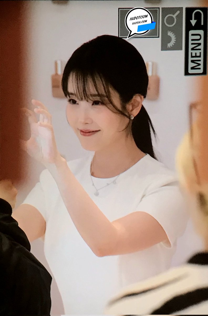 아이유가 참 좋은 아이유닷컴 tweet media