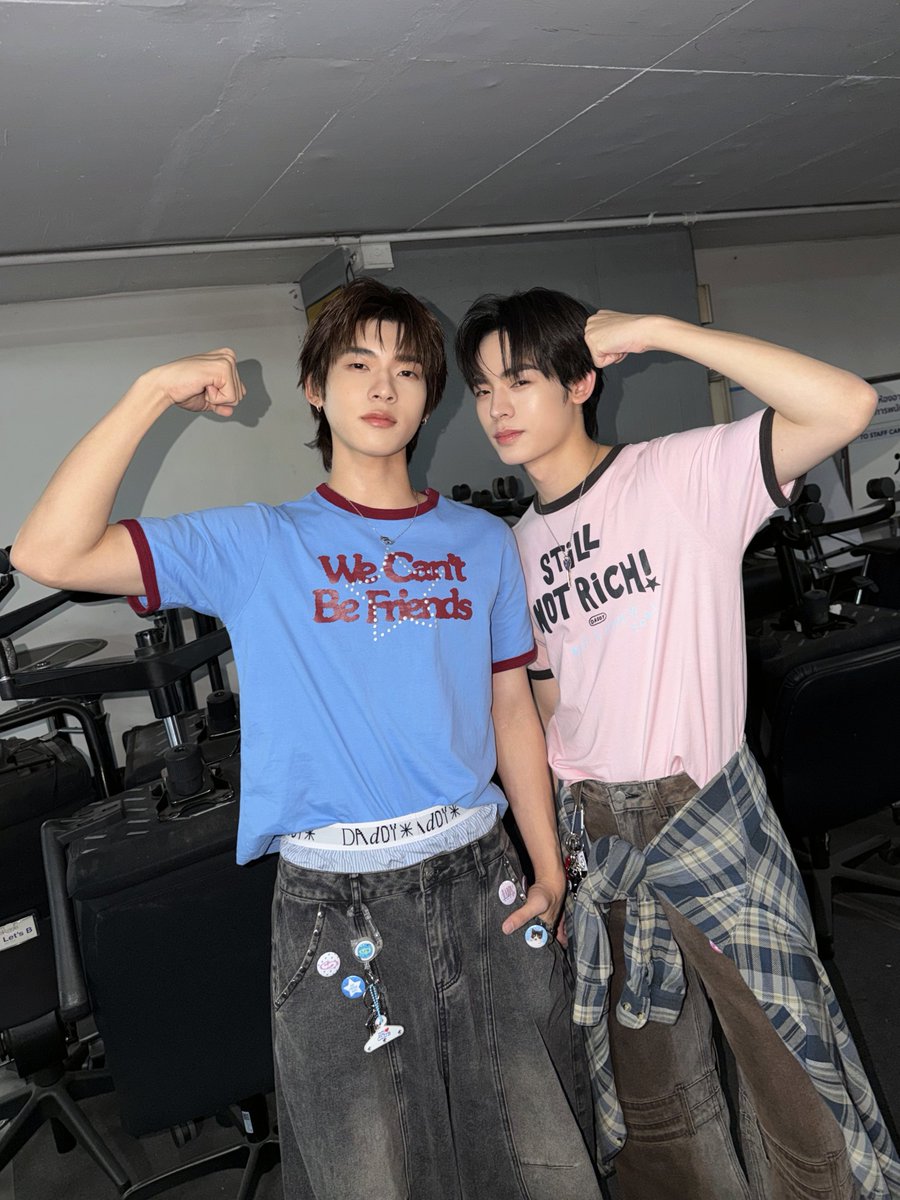 DomundiTV's tweet photo. “ตี๋ตี๋” @twnpich และ “ป๋อ” @porsuppakarn พร้อมแล้วสำหรับงาน Daddy With TeeTeePor ✨️ 

#DaddyxTeeTeePor https://t.co/izA4Wj8KWD