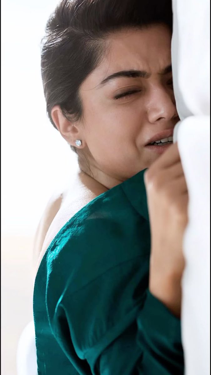 Eeroju night kondanna rash papa ni enni angles lo denguthaado 🥵🌚