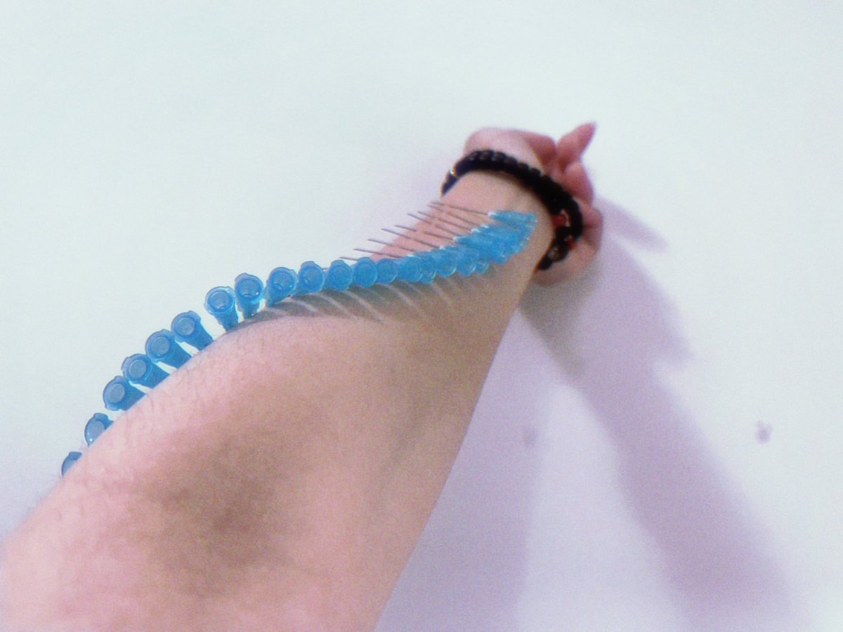 小蓝企鹅 tweet media