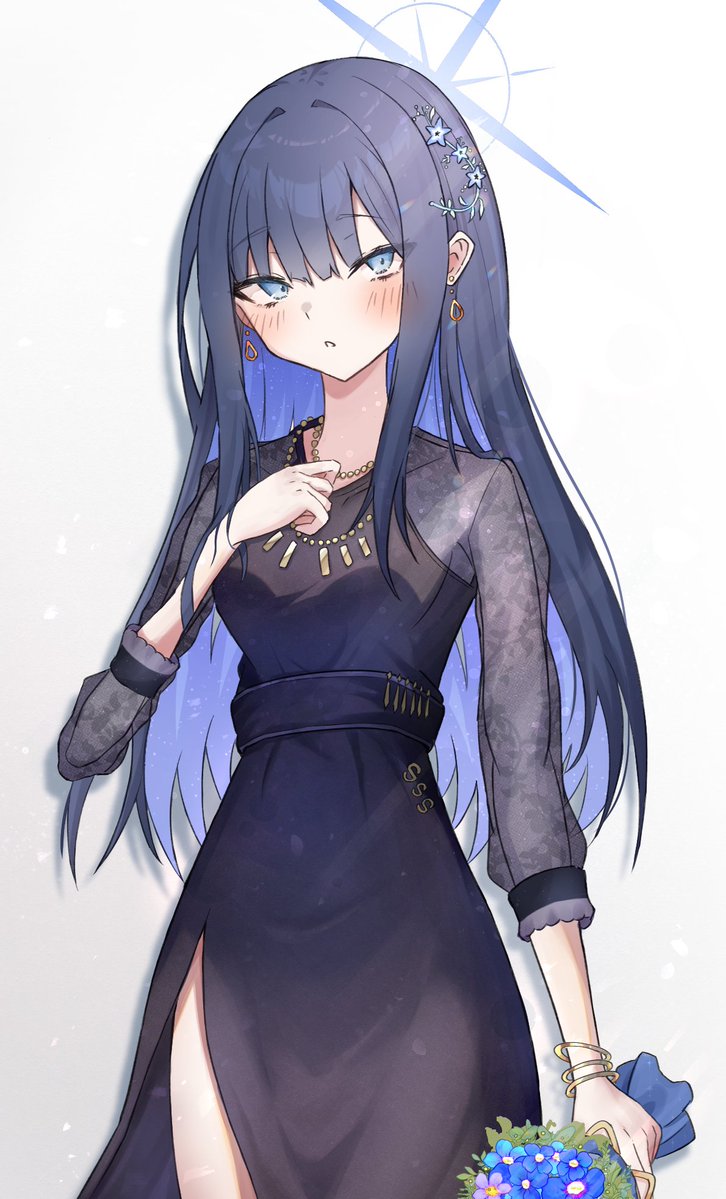 #ブルアカ 
Yostarオフィシャルショップのドレスサオリです