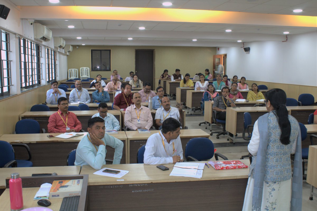 ritindia1983's tweet photo. The Examination Centre of RIT organized a One-Day Workshop on “Empowering Faculty for Effective Examination Governance &amp; Reforms” (20 Feb 2026) under the Lead College Scheme of Shivaji University, Kolhapur, in association with IIC.

#ExaminationReforms https://t.co/0E5c0QlWGs