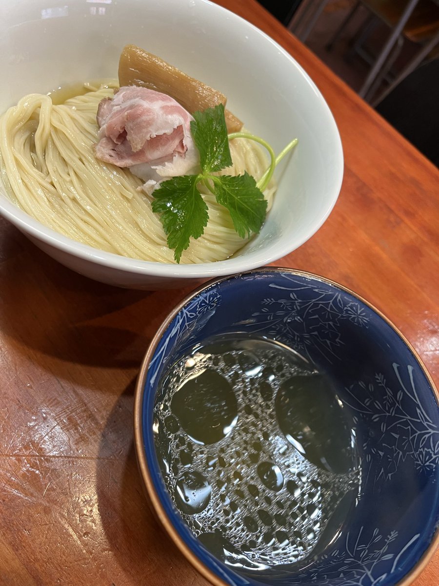bubu53_official's tweet photo. 2/27・2/28をもちましてシェアカフェ長後食堂での営業は終了となります。
ご来店いただきましたお客様におかれましては誠にありがとうございました。
本年、春には新店舗でのオープンとなりますので楽しみにしていて下さい！
よろしくお願いいたします🙇

真鯛のつけそばもご用意いたします！ https://t.co/coB5WVesIW
