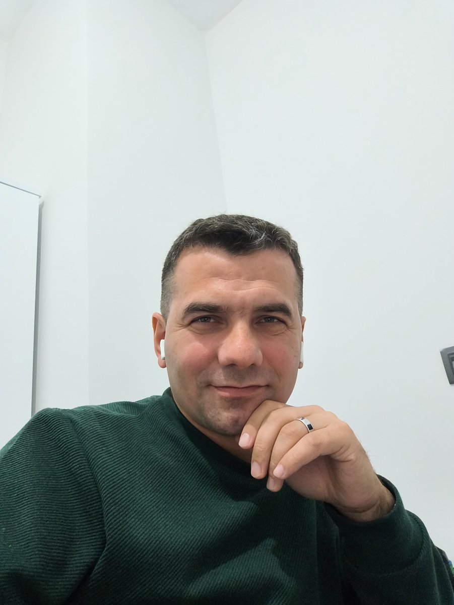 Bize Kabe'de ki hacılar LAZIM DEĞİL;  Bize Adalet, Para VE Özgürlük Lazım azizim !