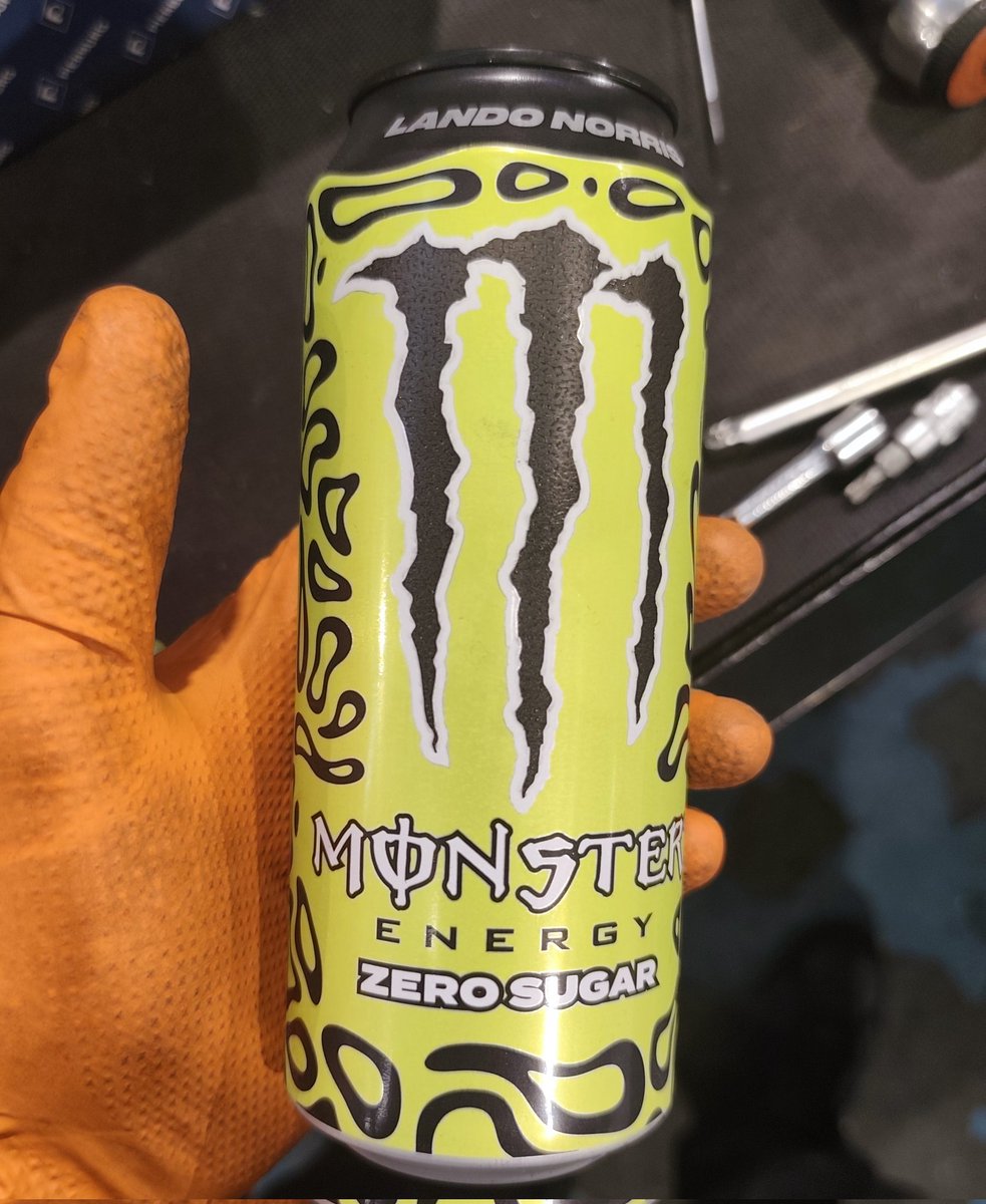 Buenos días y gracias a todos por pasaros por ayer por el podcast de <a href="/jasoilrace/">JaSoiLRace / Adrián Domínguez</a> !
Hoy he cambiado de opinión al probar esto y el nuevo reglamento de la F1 me parece super interesante y muy chic🥰
Me encantan las tostadas integrales con aguacate, la avena y los brotes de soja 🤣