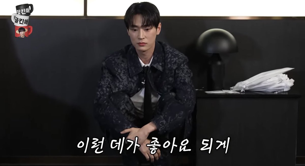 mocha9377's tweet photo. 문짝갬성남 귀여워죽겠엌ㅋㅋㅋㅋㅋ https://t.co/IUiM9ju09S