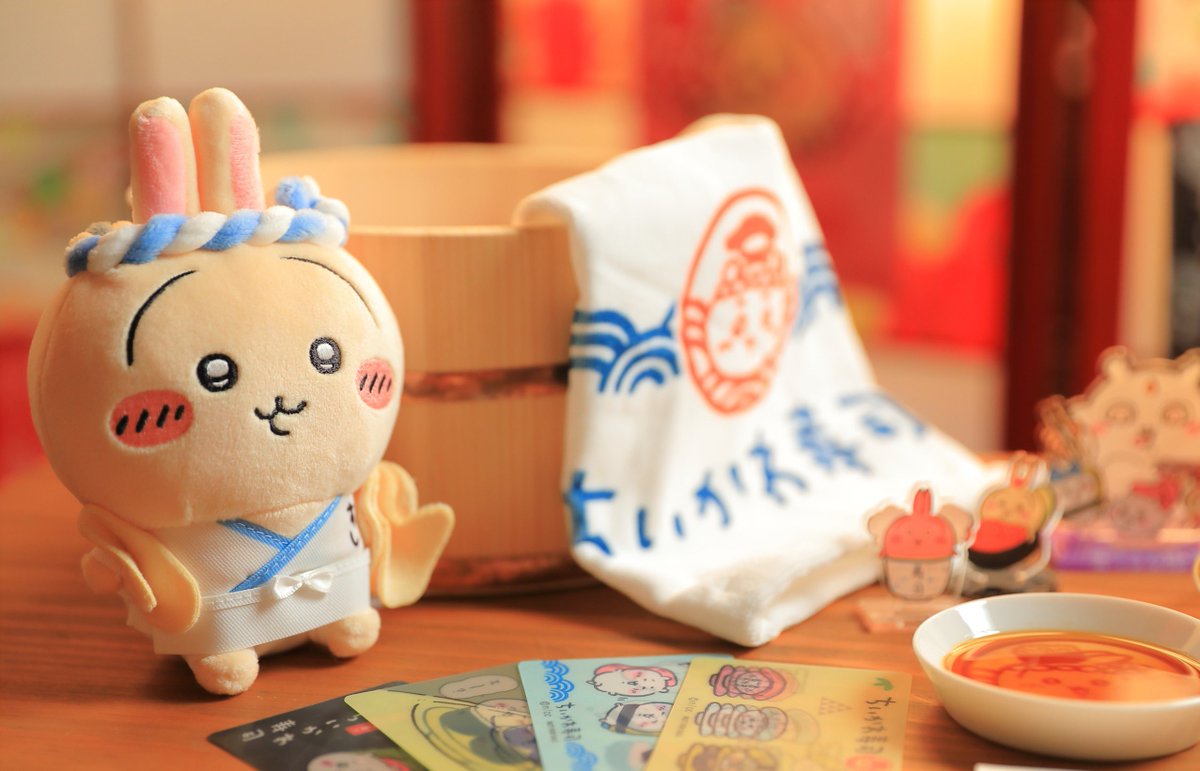 ちいかわ寿司🍣
お店っぽく撮影してみたやつ📷

くりまんじゅうさんがあまりにも可愛くて、お稲荷さん食べる度に思い出す〜