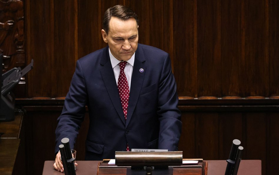 Jeśli ktoś jeszcze nie wiedział, jak można słownie zaorać bezmyślną opozycję, to dzisiaj się dowiedział podczas expose Radosława Sikorskiego. I żadne wrzaski i wycie jego przeciwników tego nie zmienią.
#WspieramyMałeKontaNaX 
#SAFE
#exposeMSZ <a href="/sikorskiradek/">Radosław Sikorski 🇵🇱🇪🇺</a>