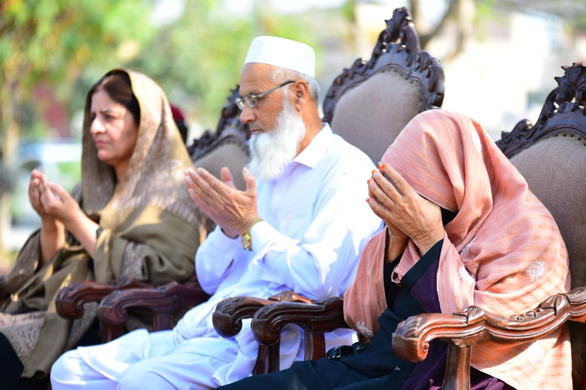 Pakistan Customs - DG Communications & PR tweet media