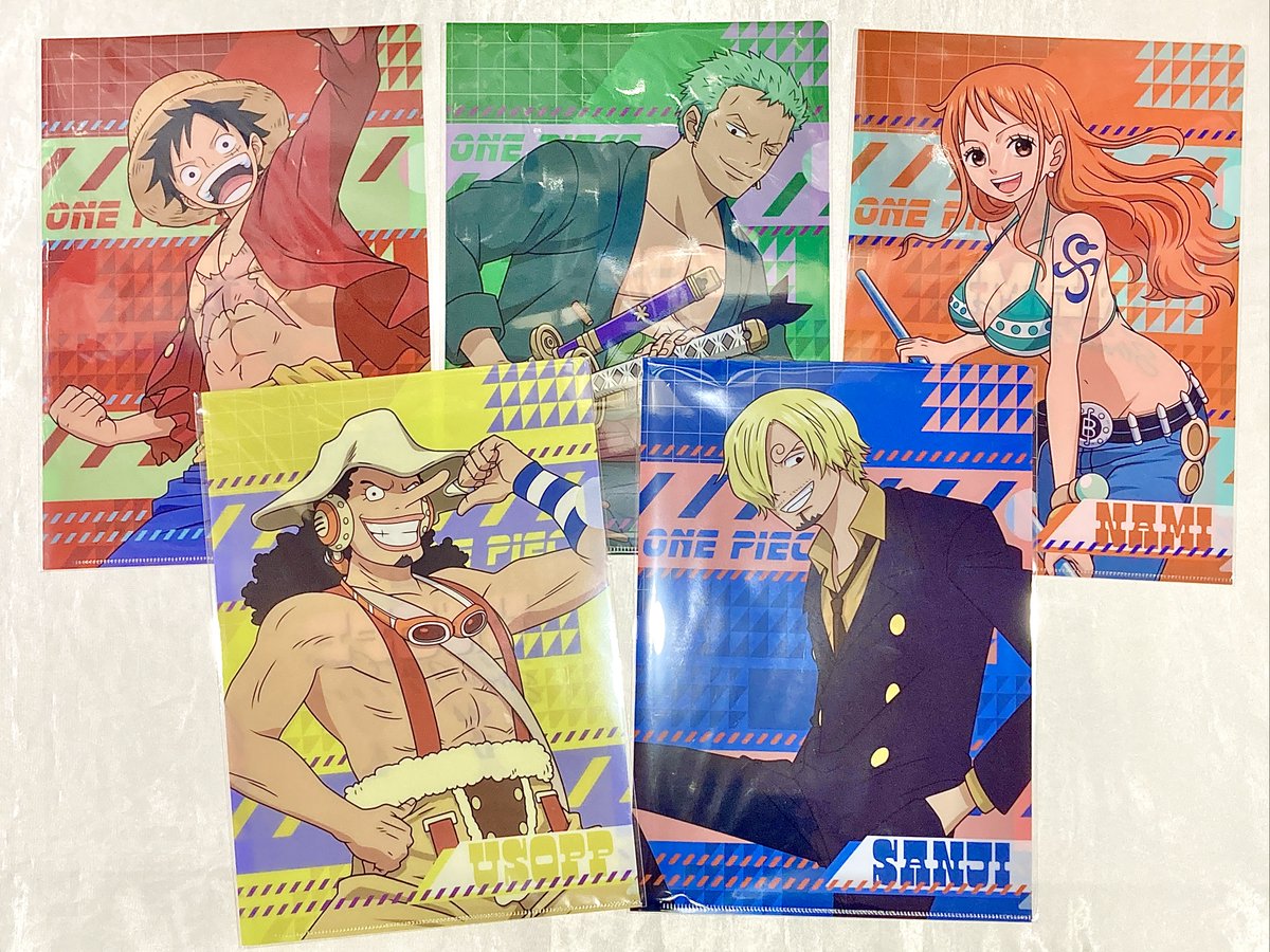 新商品】 MUGIWARA STORE ARTS クリアファイル ルフィ/ゾロ/ナミ