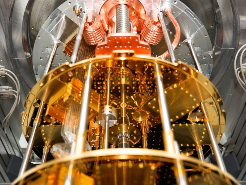 🚨🇨🇳 BREAKING: China’s first homegrown operating system for quantum computers, Origin Pilot, opened for online download on Tuesday in east China's Anhui Province, marking the world’s first quantum computer OS available for public download.