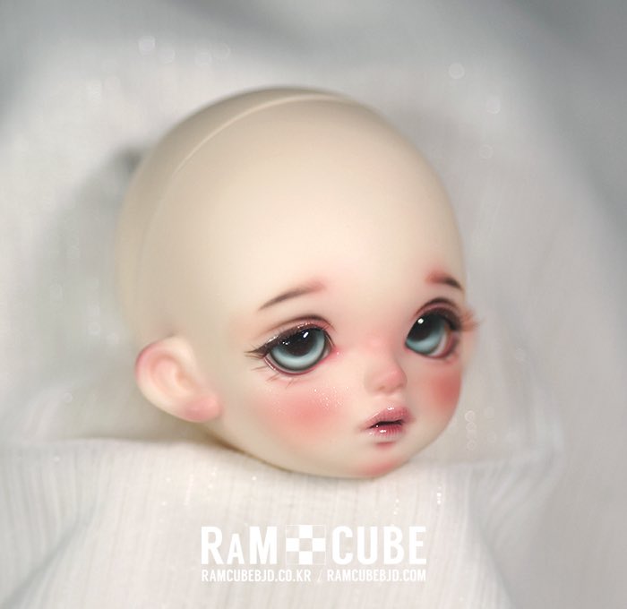RaMcube's tweet photo. 라비 : 멜로우

주문은 내일 오후 2시까지 입니다.
마지막까지 잘 부탁드립니다 :)

⏰Order period : ~ 2026.02.27 14:00(KST)✨

https://t.co/yADHyVJG23

#램큐브 #RaMcube #BJD #구체관절인형 #doll #인형 #트인덕장터 https://t.co/PMRrFEklIQ