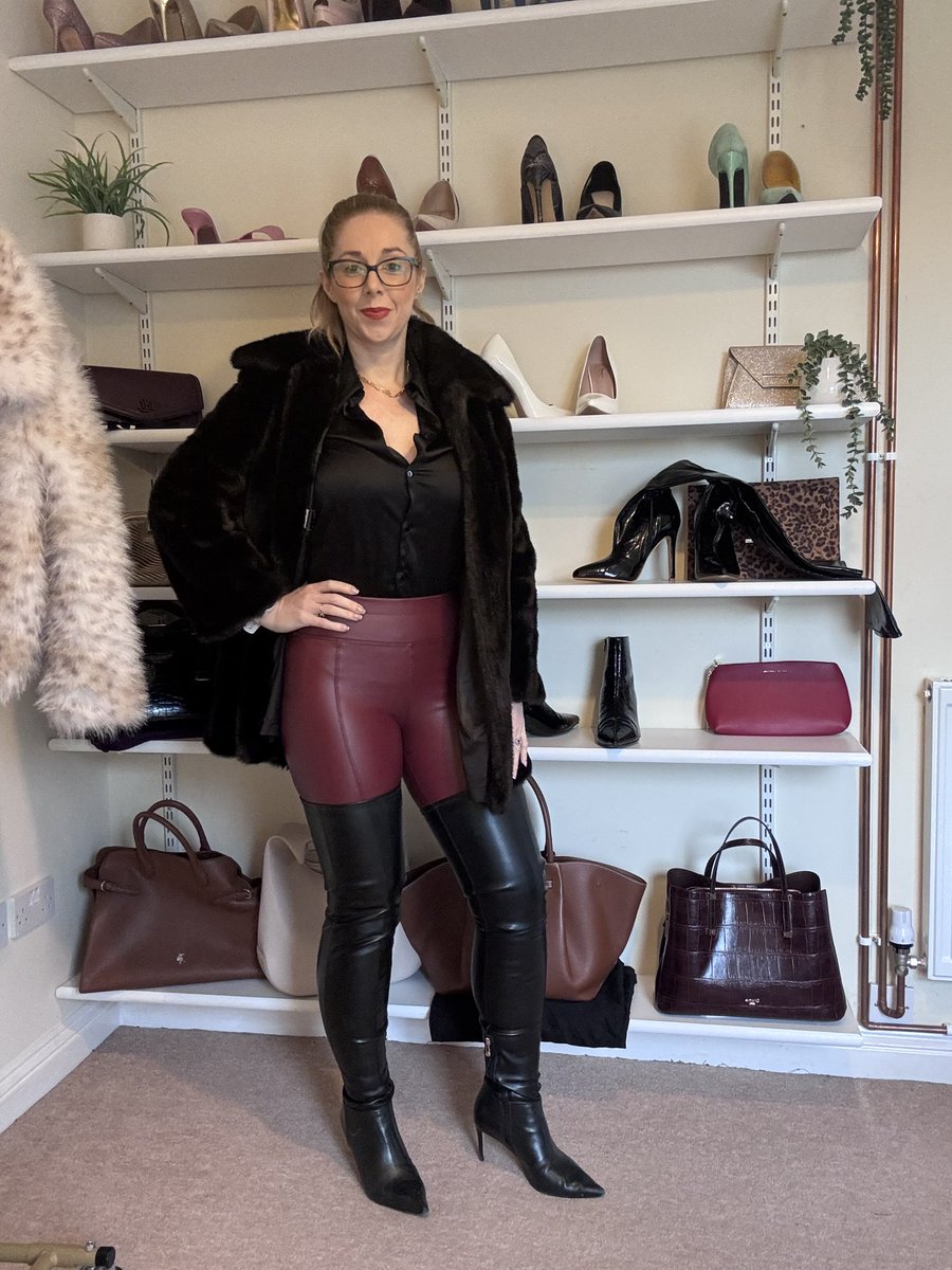 Lady Josie Glass tweet media