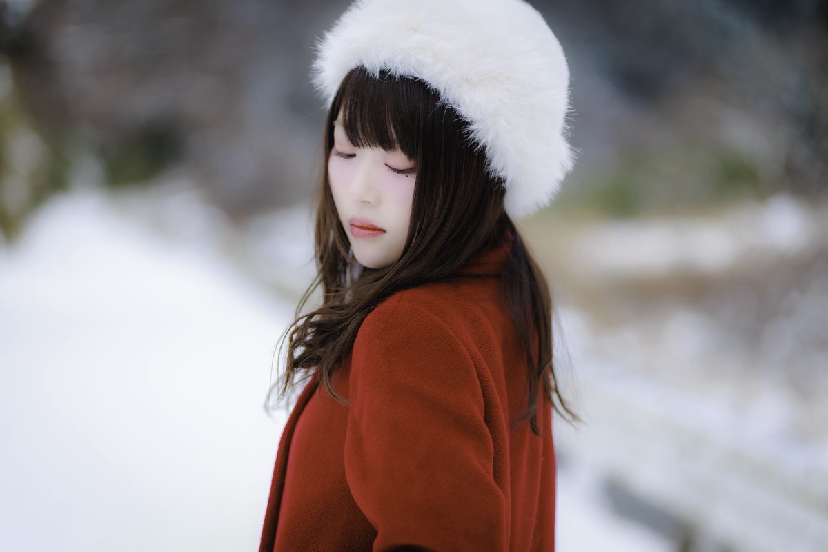 ハクシ tweet media