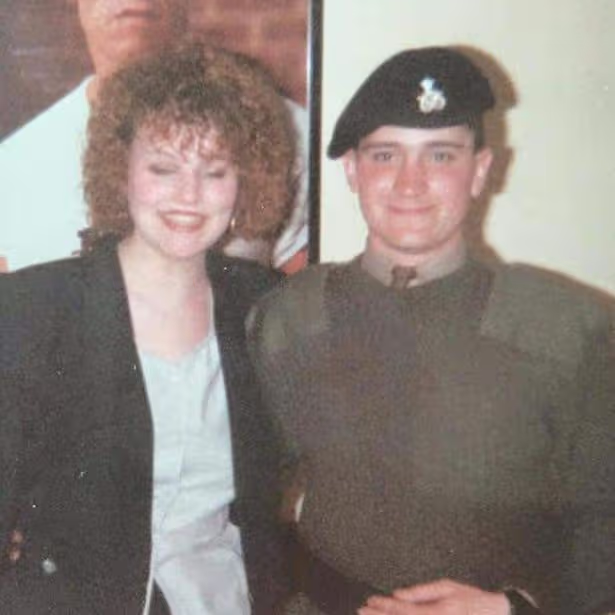 Today we remember Private Carl Moult (22) of C Company, 1st Battalion, The Staffordshire Regiment, was killed in action on 26th February 1991 during the Gulf War (Operation Granby). He was killed by an RPG-7 rocket shortly after dismounting his Warrior armoured vehicle to round