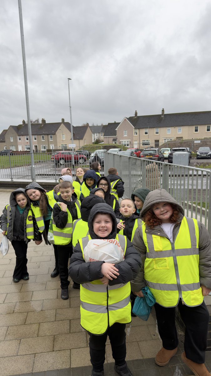 Miss McCusker & Room 4 tweet media