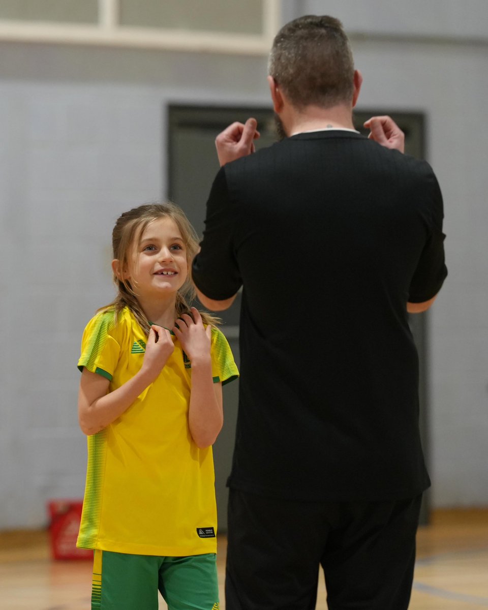 Oxford United in the Community tweet media