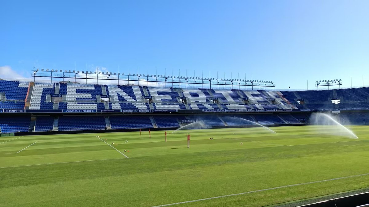 🎟️ ¿Quieres ir GRATIS al <a href="/CDTOficial/">CD Tenerife 🏴󠁧󠁢󠁳󠁣󠁴󠁿</a> - <a href="/RealAvilesInd/">Real Avilés Industrial</a> de este viernes en el Heliodoro? 😏

Haz RT a esta publicación y entra en el sorteo de entradas. 🙌

#MarcadorTenerife, este viernes desde las 19:45 h.