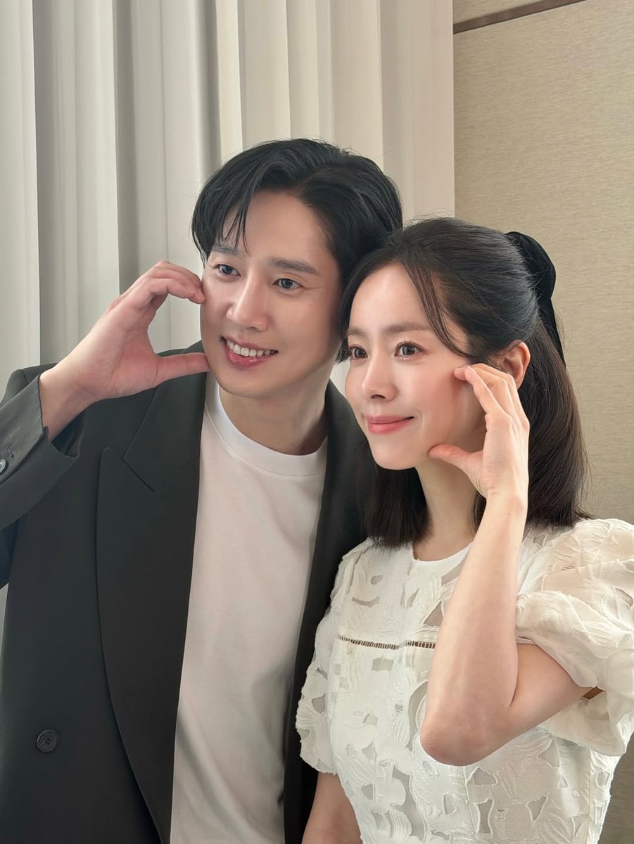 cute couple!

#박성훈 #parksunghoon