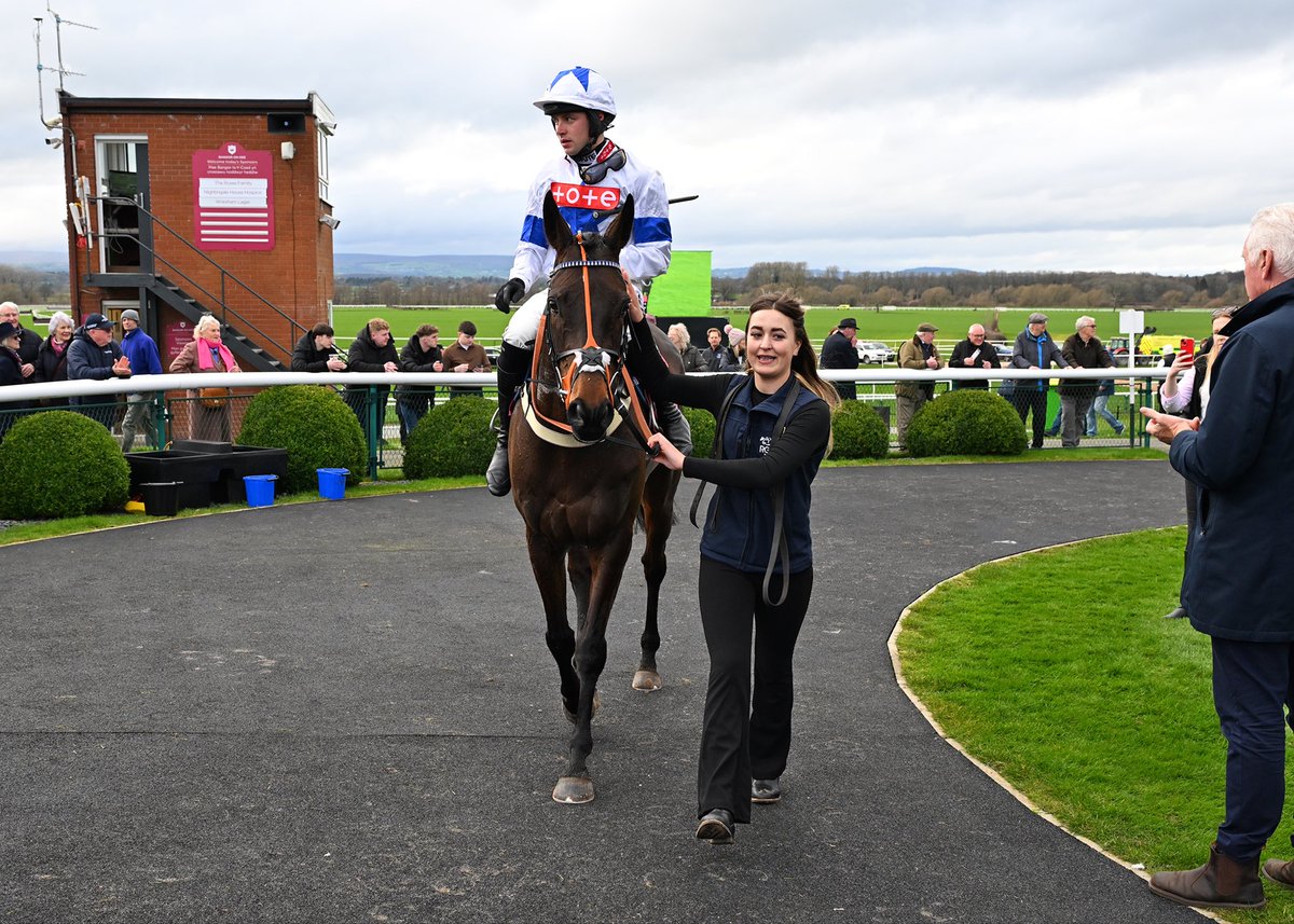 Robbie Llewellyn Racing tweet media