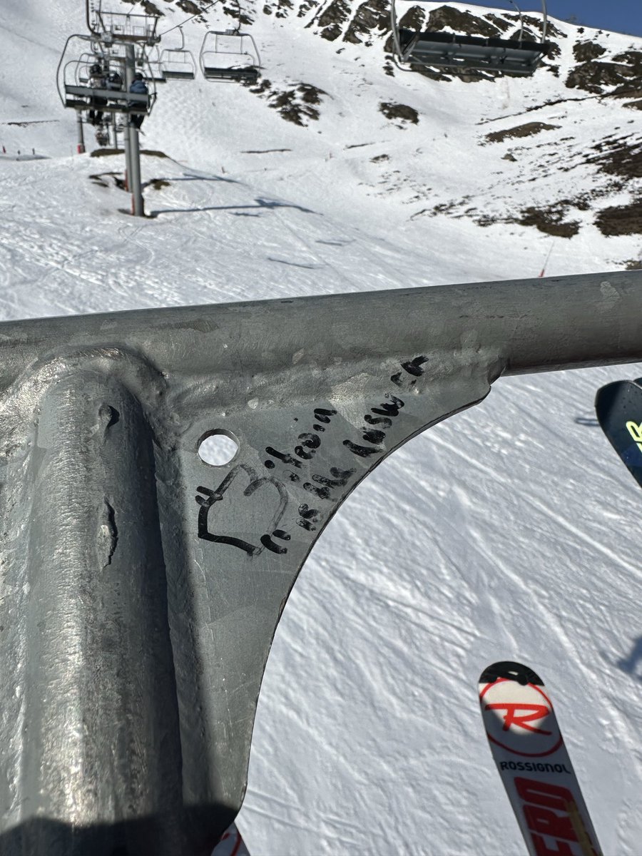 Derf 🟧🫵 400004.bitmap tweet media