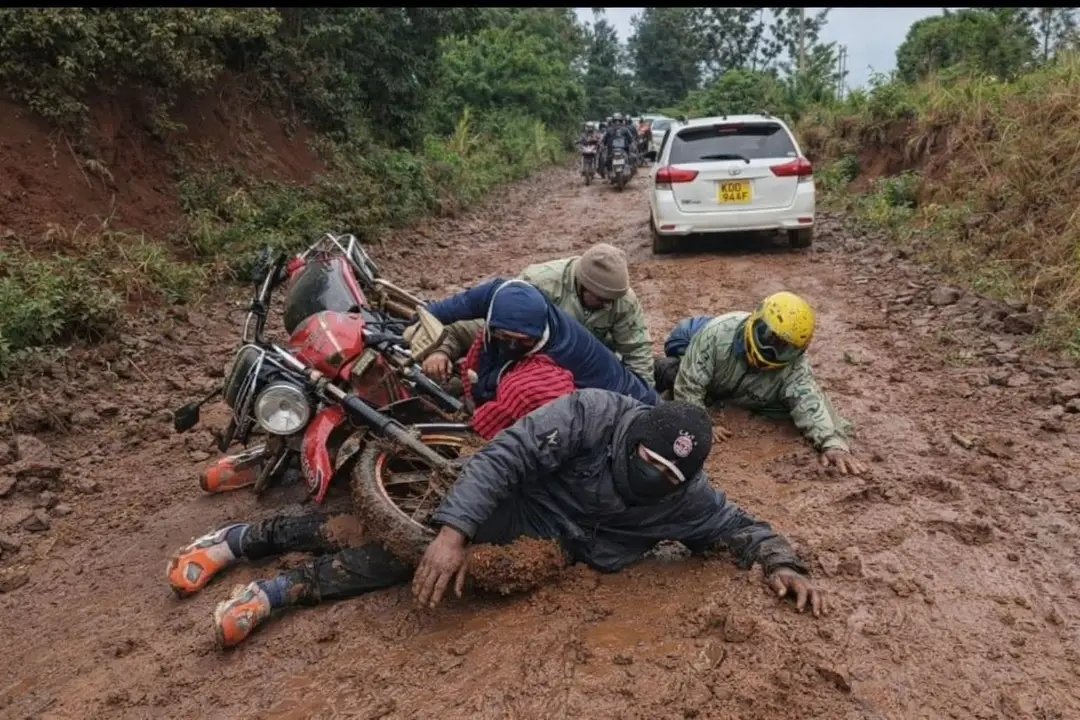 Na nimewaambia tu msikanyage chini mimi ndio kadere