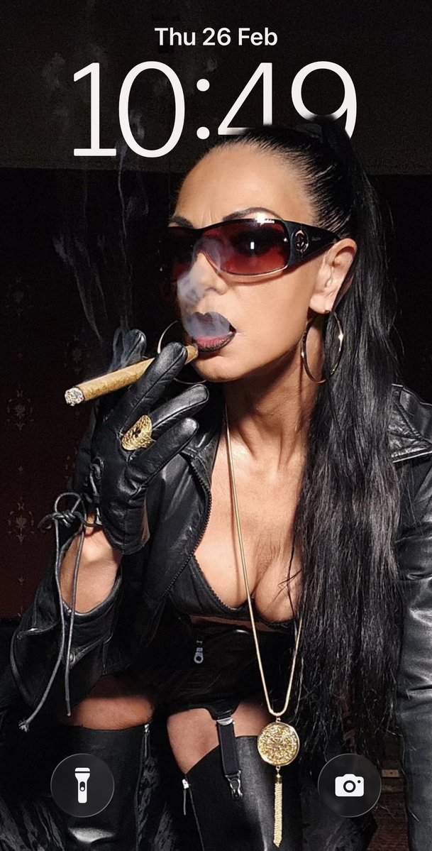 <a href="/MadameCatarina/">Madame Catarina</a> 👸 ♥️
<a href="/MCinema6675/">Madame Catarina's MCinema</a>