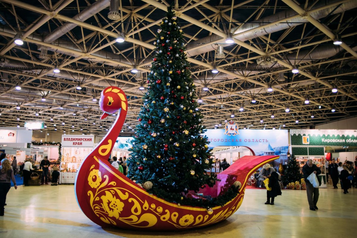 mfa_russia's tweet photo. 💬 #Zakharova: From March 4-8, #Moscow's Gostiny Dvor will host the Russian folk arts & crafts exhibition “#LADYA. Spring Fantasy-2026”.
🪆 Its main goal is cultural enrichment, strengthening interethnic harmony & reinforcing the bonds of friendship among the peoples of Russia. https://t.co/S3NLEfTsZj