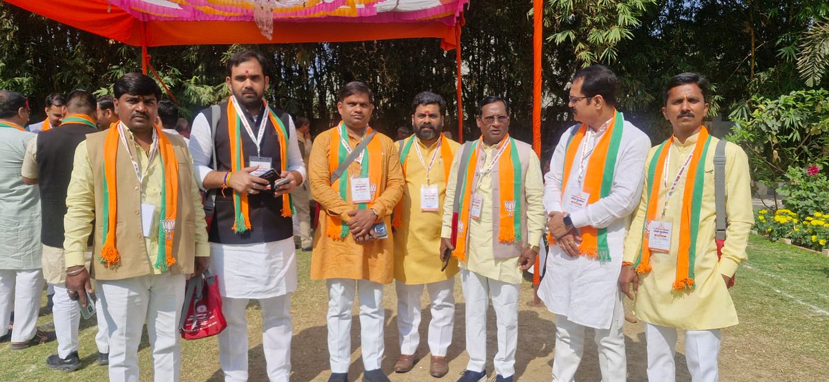 भाजपा जिला लखनऊ (@bjp4lkojila) on Twitter photo 