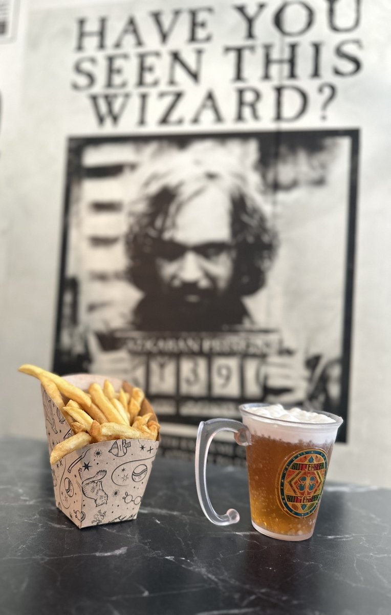 AuPalais tweet media