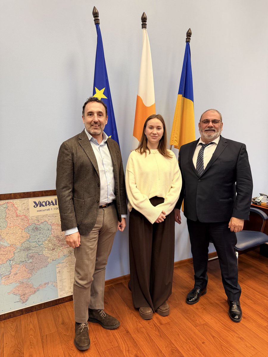 Cyprus in Ukraine tweet media
