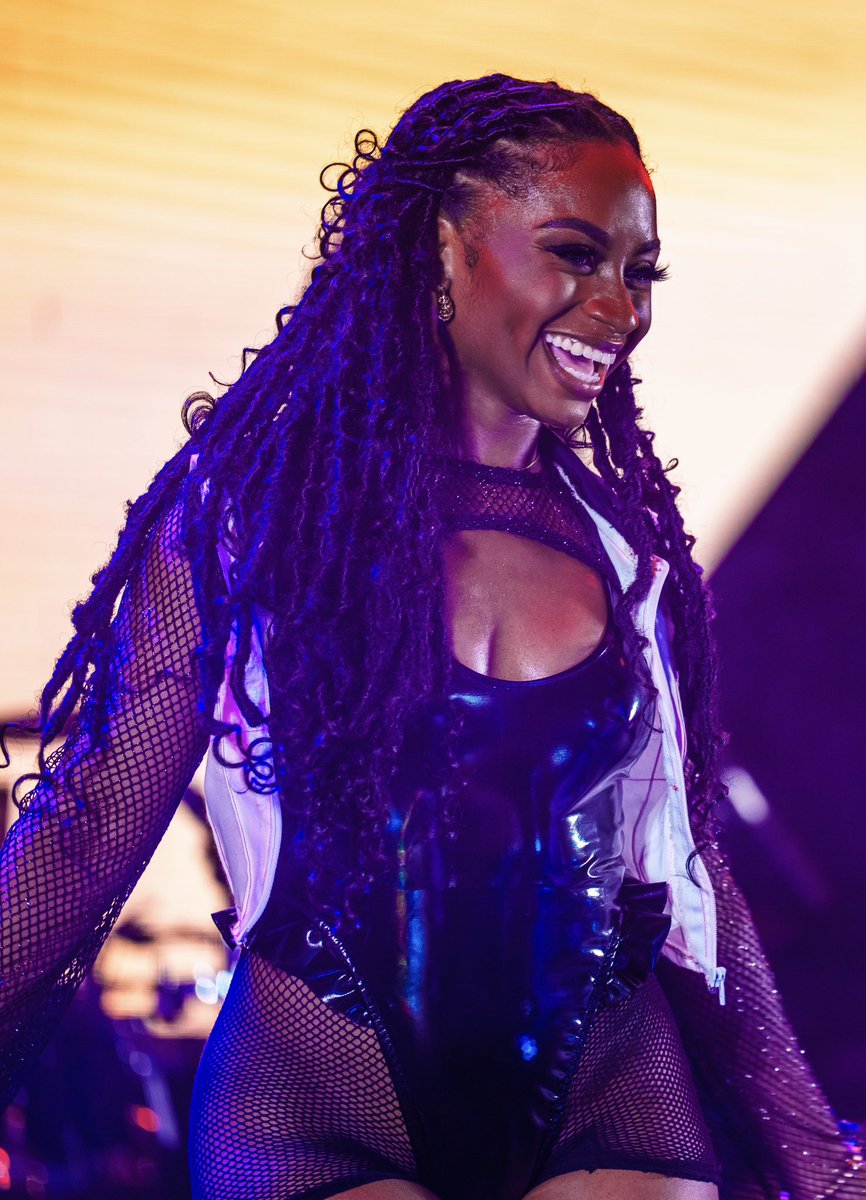 CaptainEA tweet media