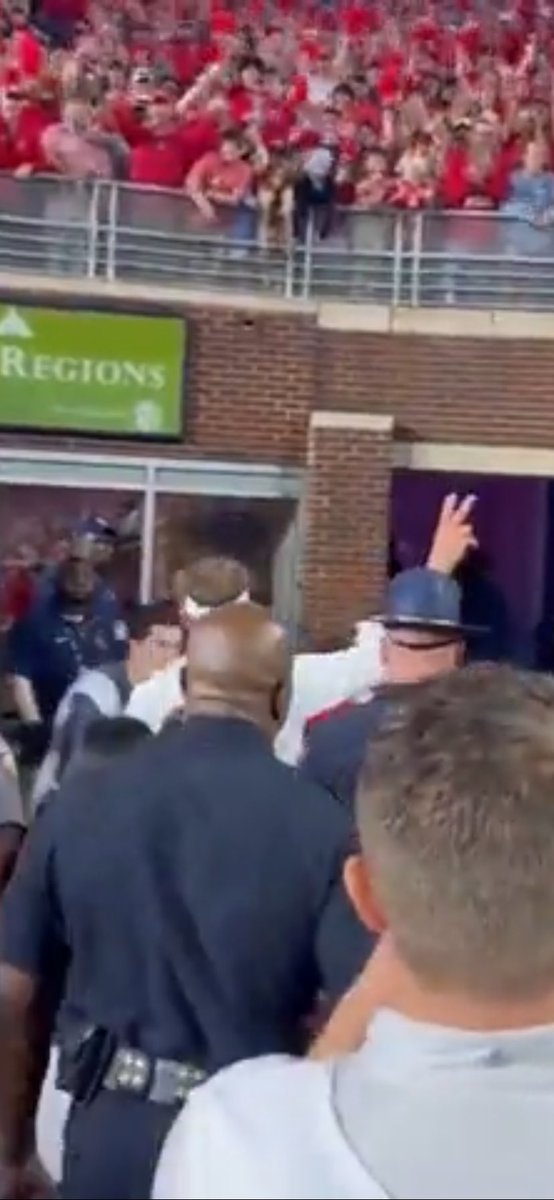 John Black tweet media