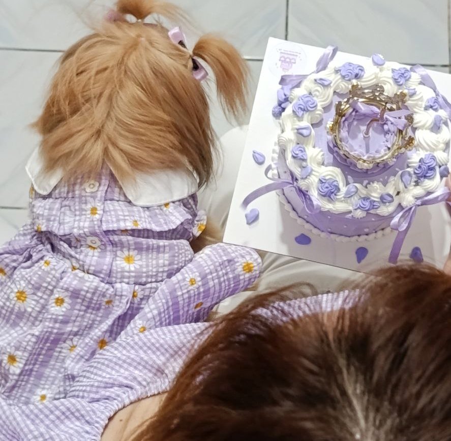 i recieved a bouquet of stargazer lillies and fresh gypso today omg omgggg 😭🥹 it's truly my day! thank You so much Lord for all the love and blessings I recieved and will keep on recieving ✨ I am happy and grateful 💜🥹
Happy 23rd Birthday Princess!! 😍
02.26.2026 👑