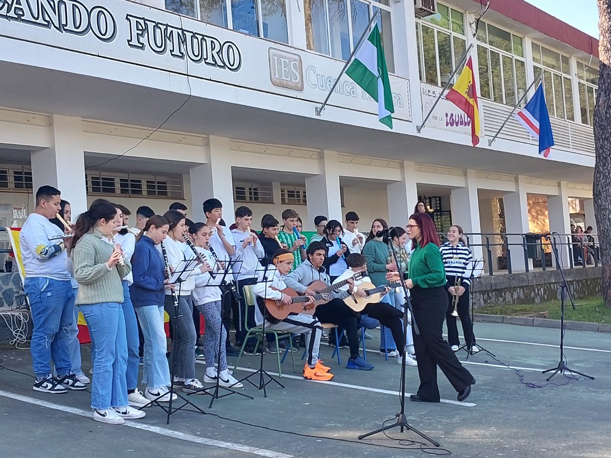 IES CUENCA MINERA tweet media