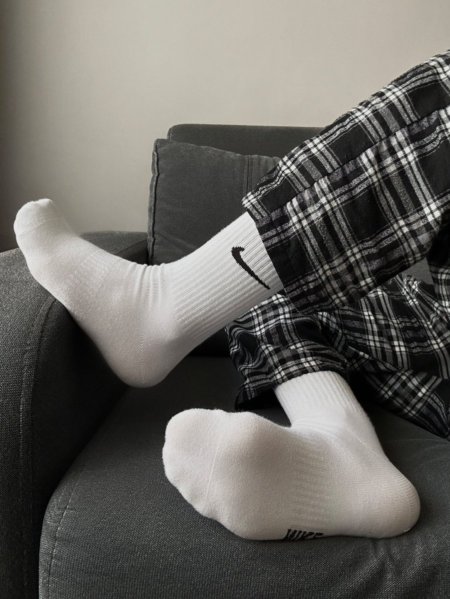 Suited Guy tweet media