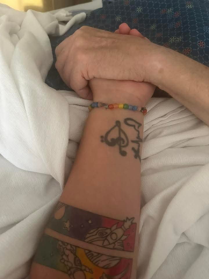 The Husky tweet media